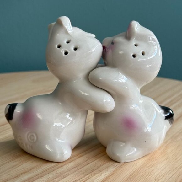 Vintage 1950's Van Tellingen Bunny Hugging Salt Pepper Shakers Set Retro Kitsch - Picture 4 of 10